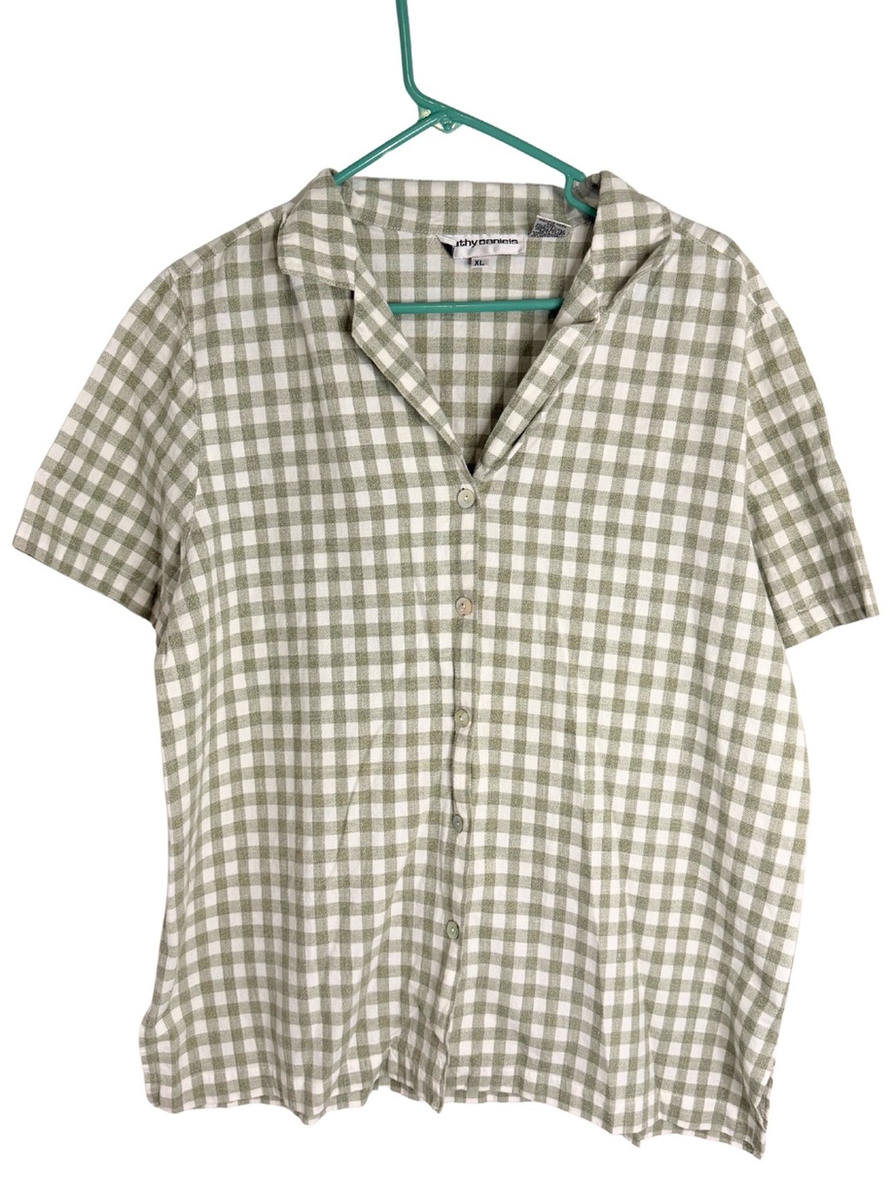 3/$20 Cathy Daniels Green and White Gingham Short Sleeve Button Down Shirt